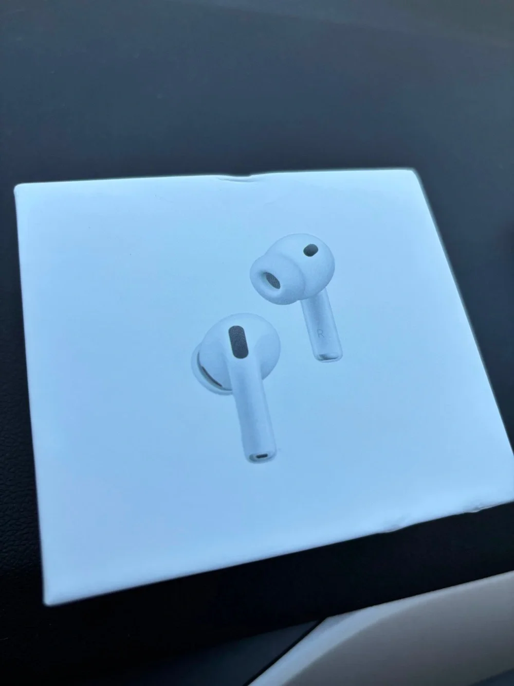 Apple White Earbuds Packaging Box with Apple Logo